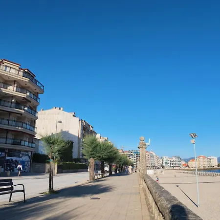 Playa A Pasos De Playa Silgar * سانكسينكسو